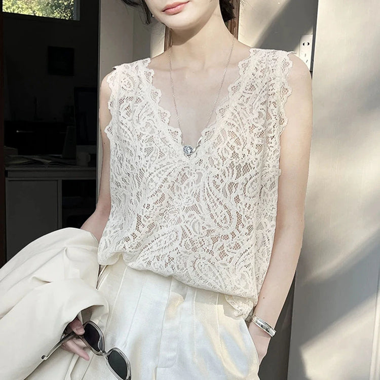 Floral Lace Sleeveless Top