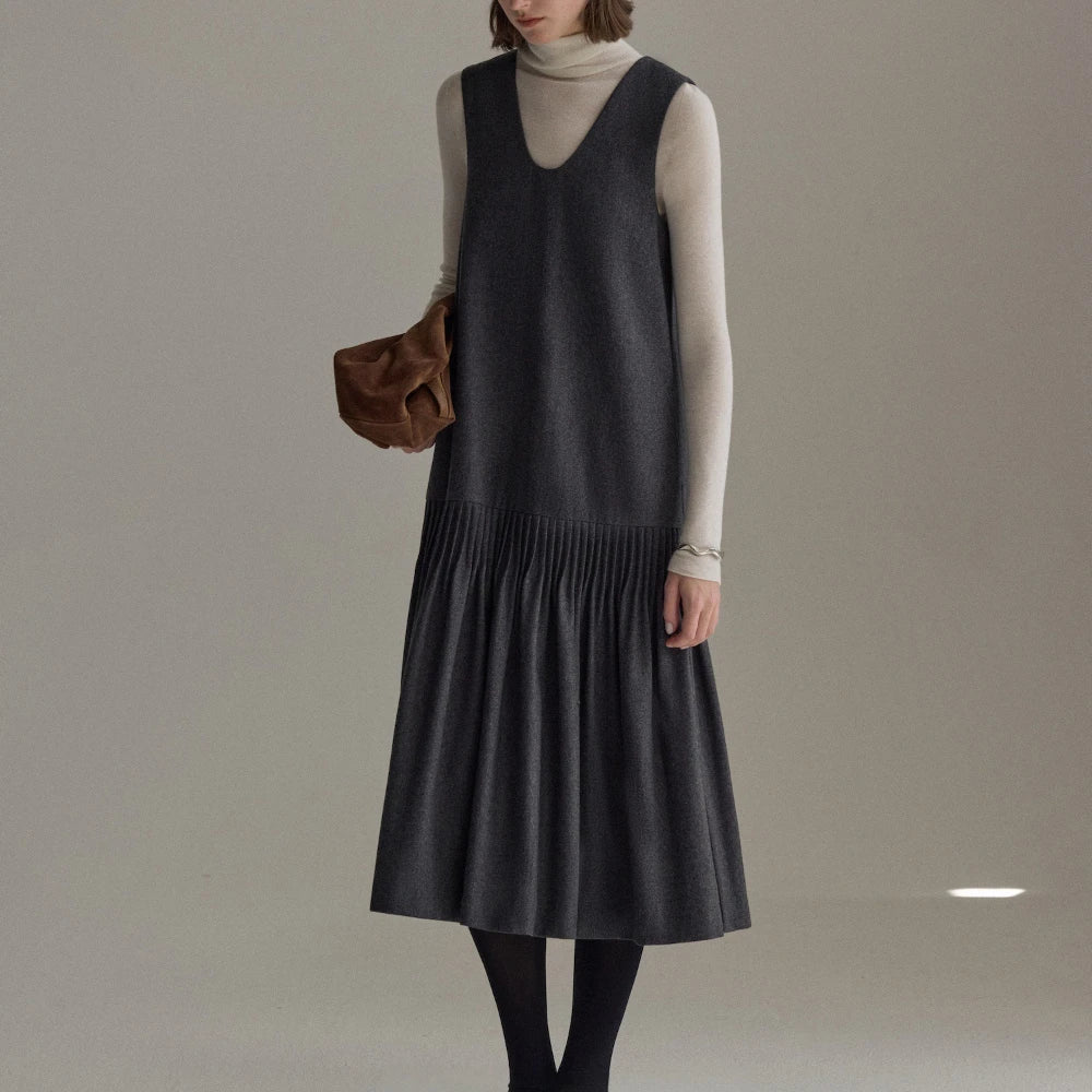 TWOTWINSTYLE Solid Spliced Folds Two Piece Set Female Turtleneck Long Sleeve T Shirt Casual Elegant Women's Dress Set Fashion