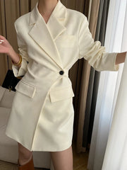Single-Button Fitted Blazer