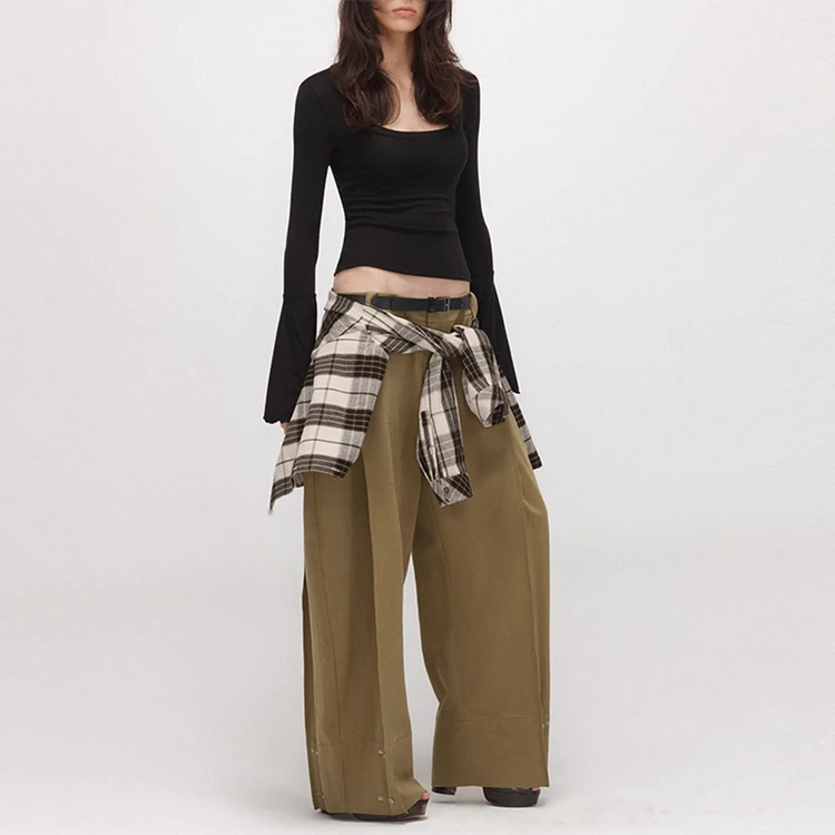Relaxed Wide-Leg Pants