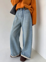 Relaxed Wide-Leg Jeans