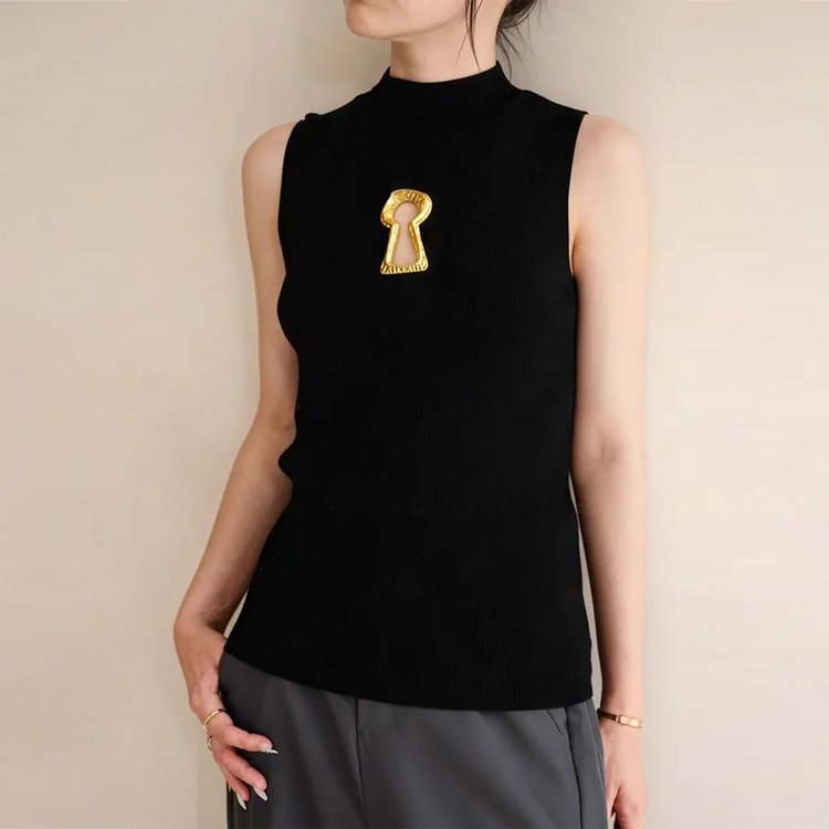Keyhole-Detail Sleeveless High-Neck Top