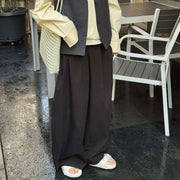 Pleated Wide-Leg Relaxed Pants