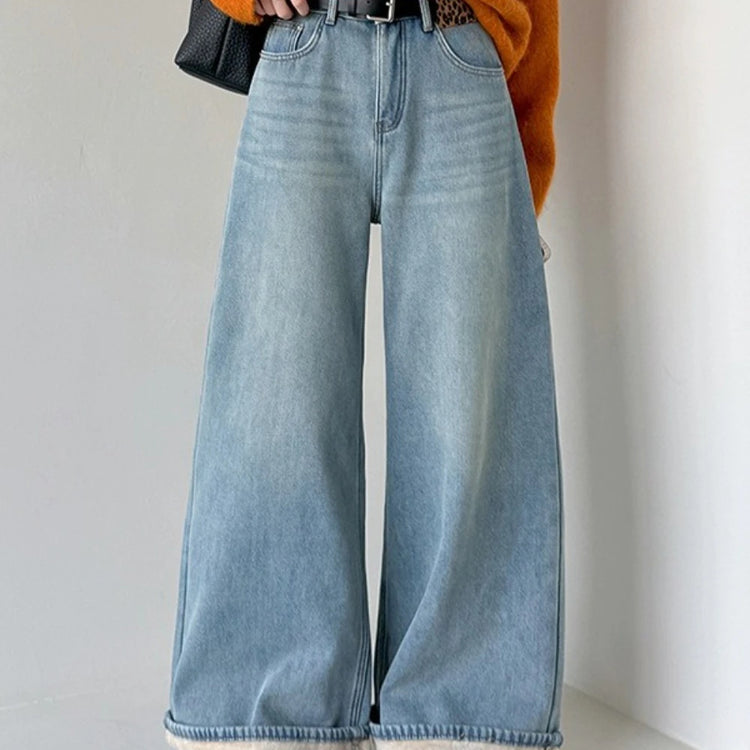 Relaxed Wide-Leg Jeans