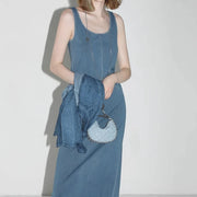 Sleeveless Scoop-Neck Dress