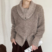 Wide-Collar Zip-Up Cardigan