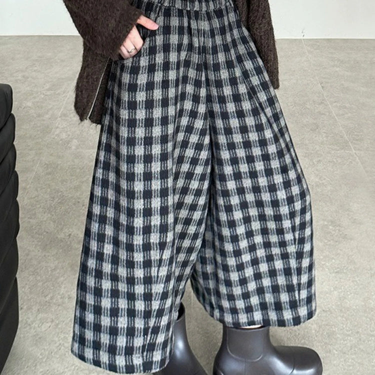 Checked Wide-Leg Cropped Pants