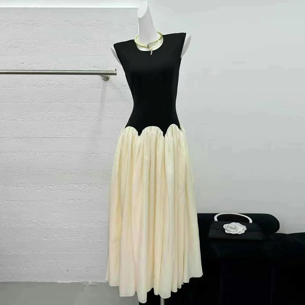 Colorblock Sleeveless Flared Dress