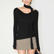 Scoop-Neck Long-Sleeve Top