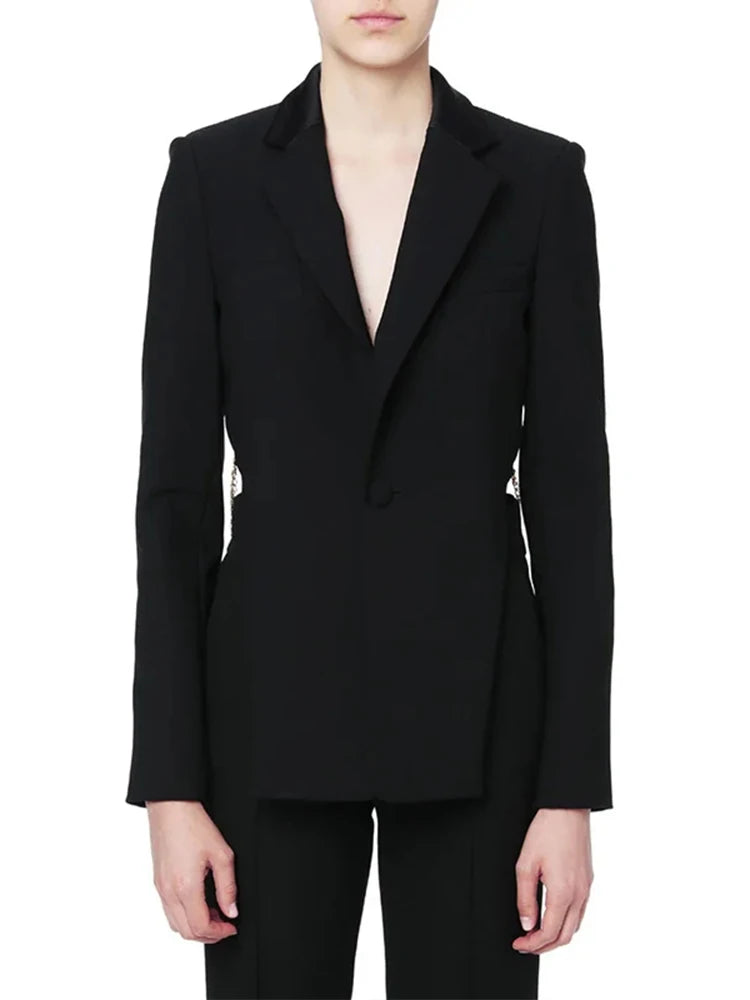 Notched-Lapel Fitted Blazer