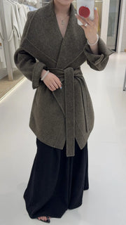Wide-Lapel Tie-Waist Coat